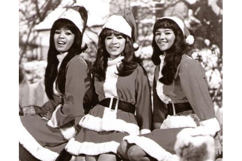 the-ronettes-01